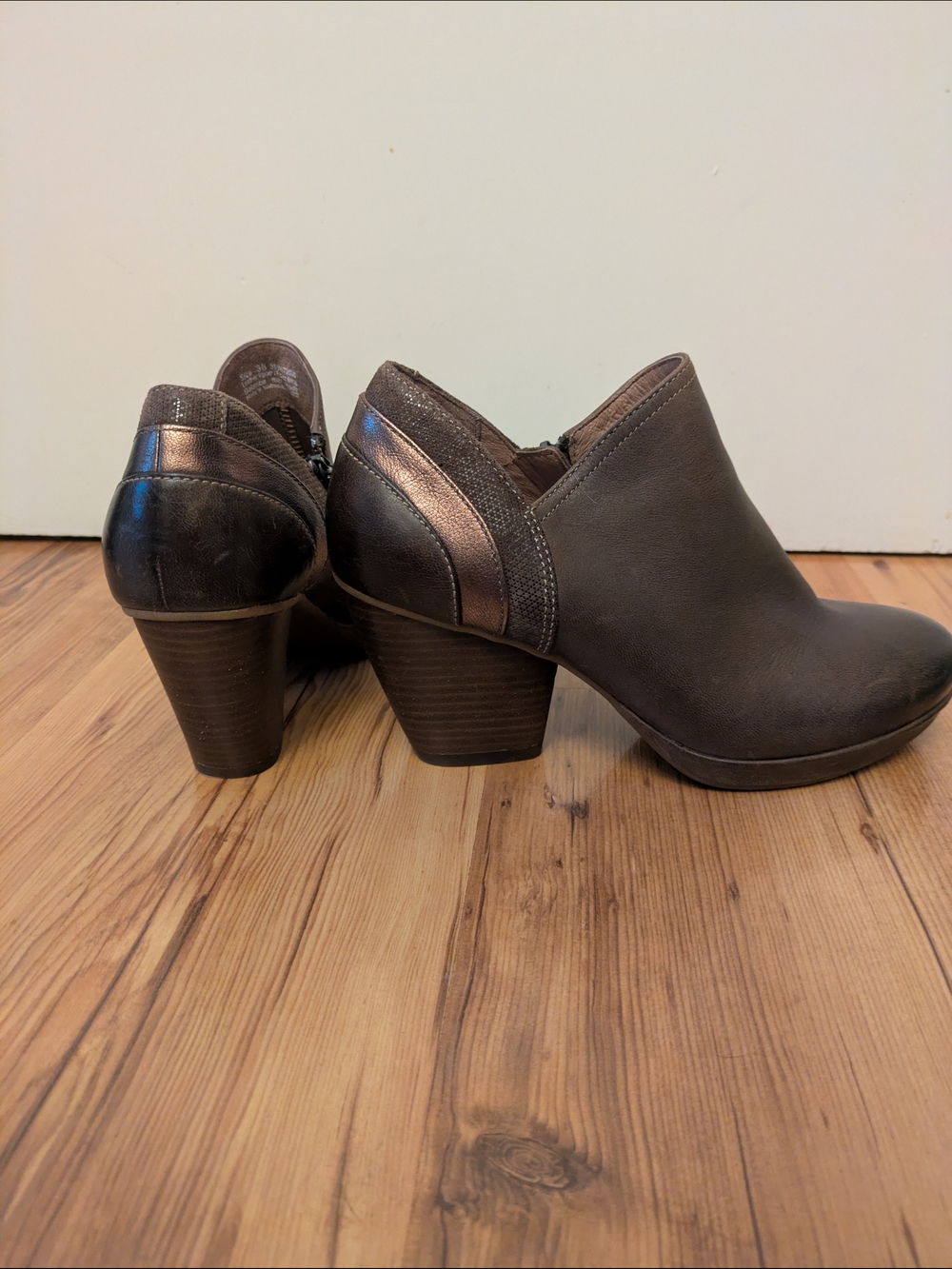 Dansko Women's Metallic Accent Brown Ankle Booties